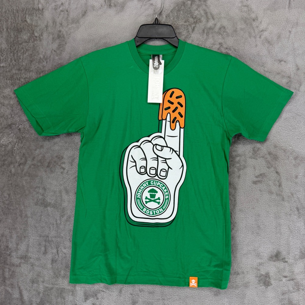 Johnny Cupcakes Boston Foam Finger Green Graphic T-Shirt Mens‎ Medium NWT